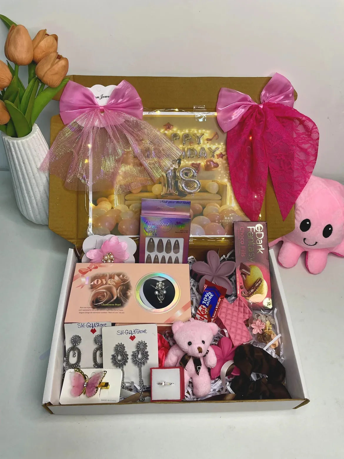Floral Birthday Gift Hamper🌈