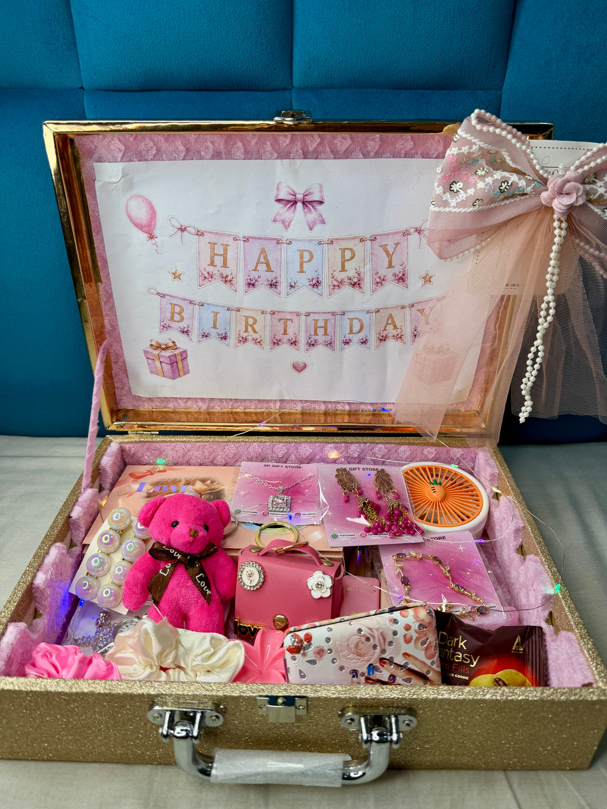 Pink Charm Luxury Hamper💖