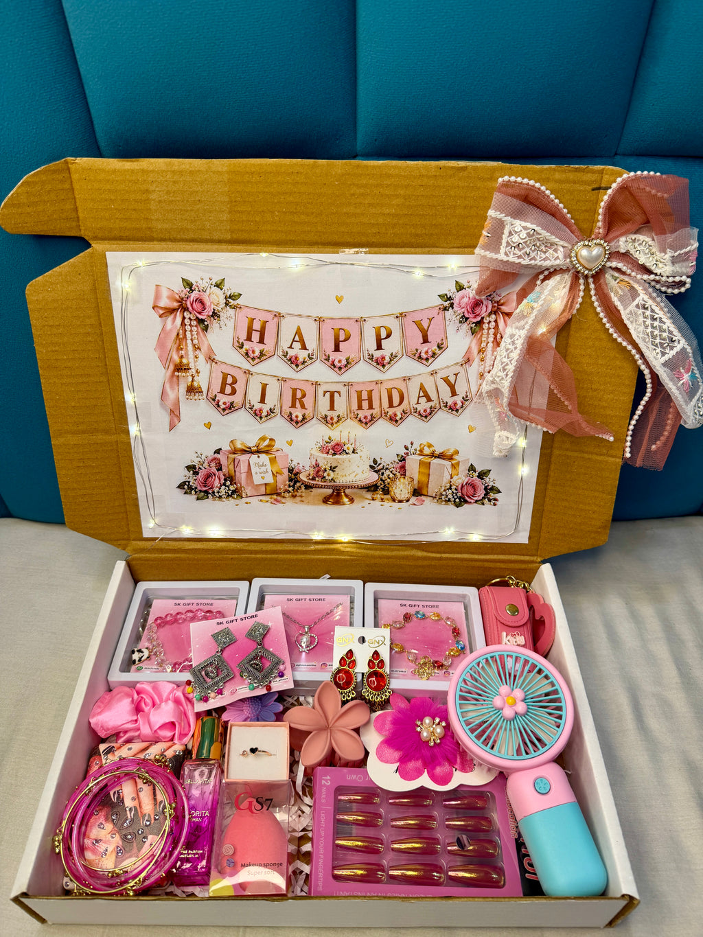 Premium Accessories Birthday Hamper💖