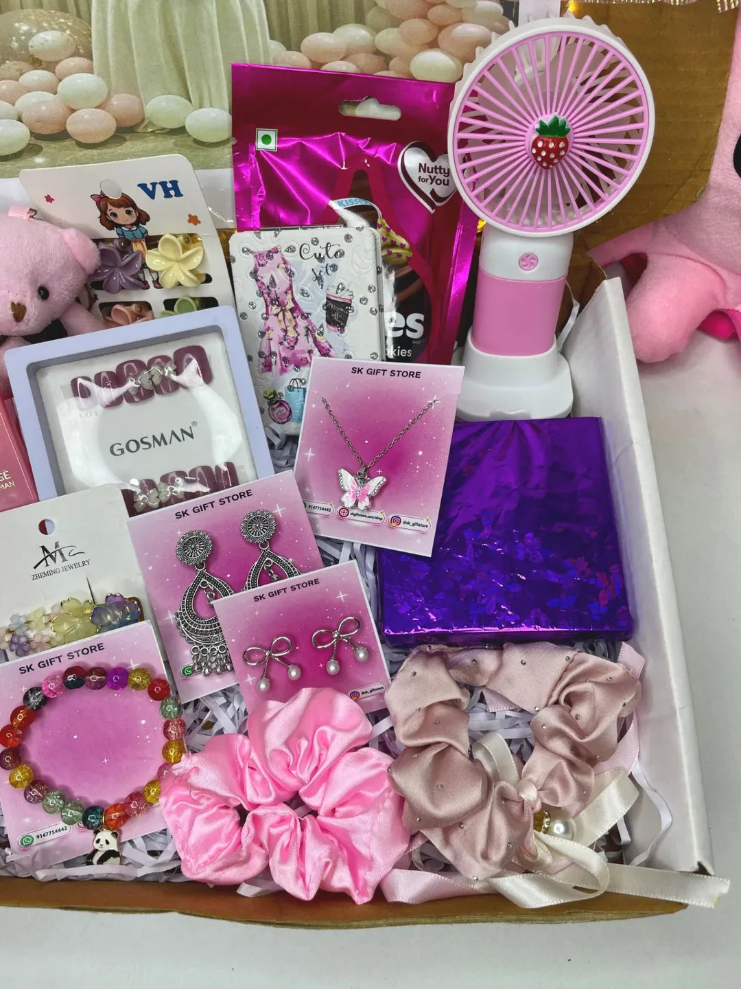 Premium Pink Hamper🩷✨