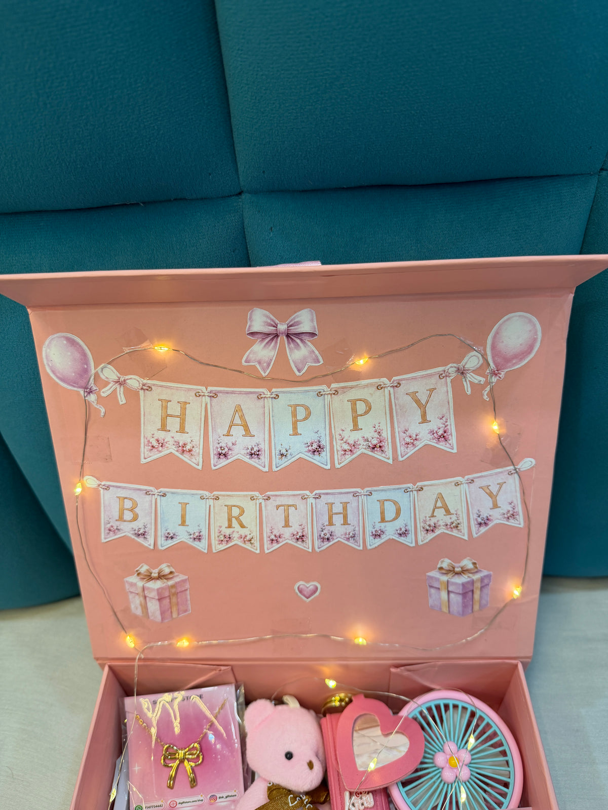 Premium Pink Birthday Hamper🥀