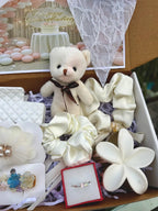Snow White Love Hamper🤍🧸